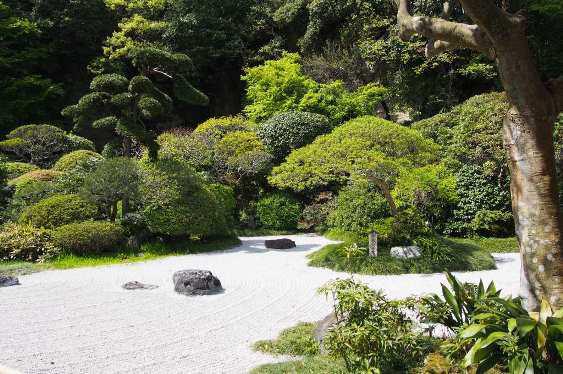 Kamakura Jyomyoji Garden.jpg