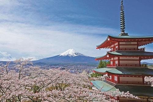 Mt_Fuji_Tour_Arakura Sengen.jpg