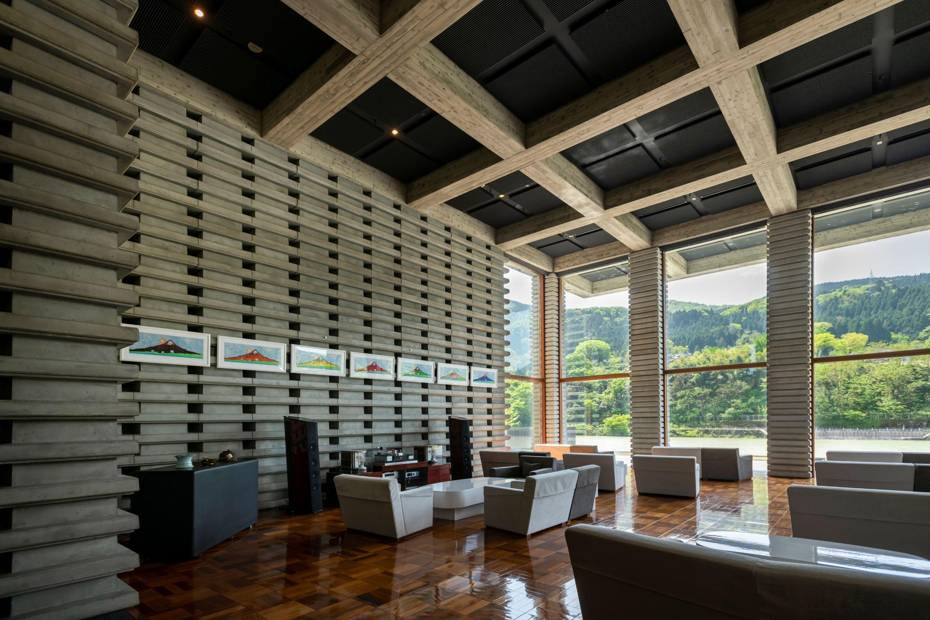 River Retreat Garaku Lobby.jpg