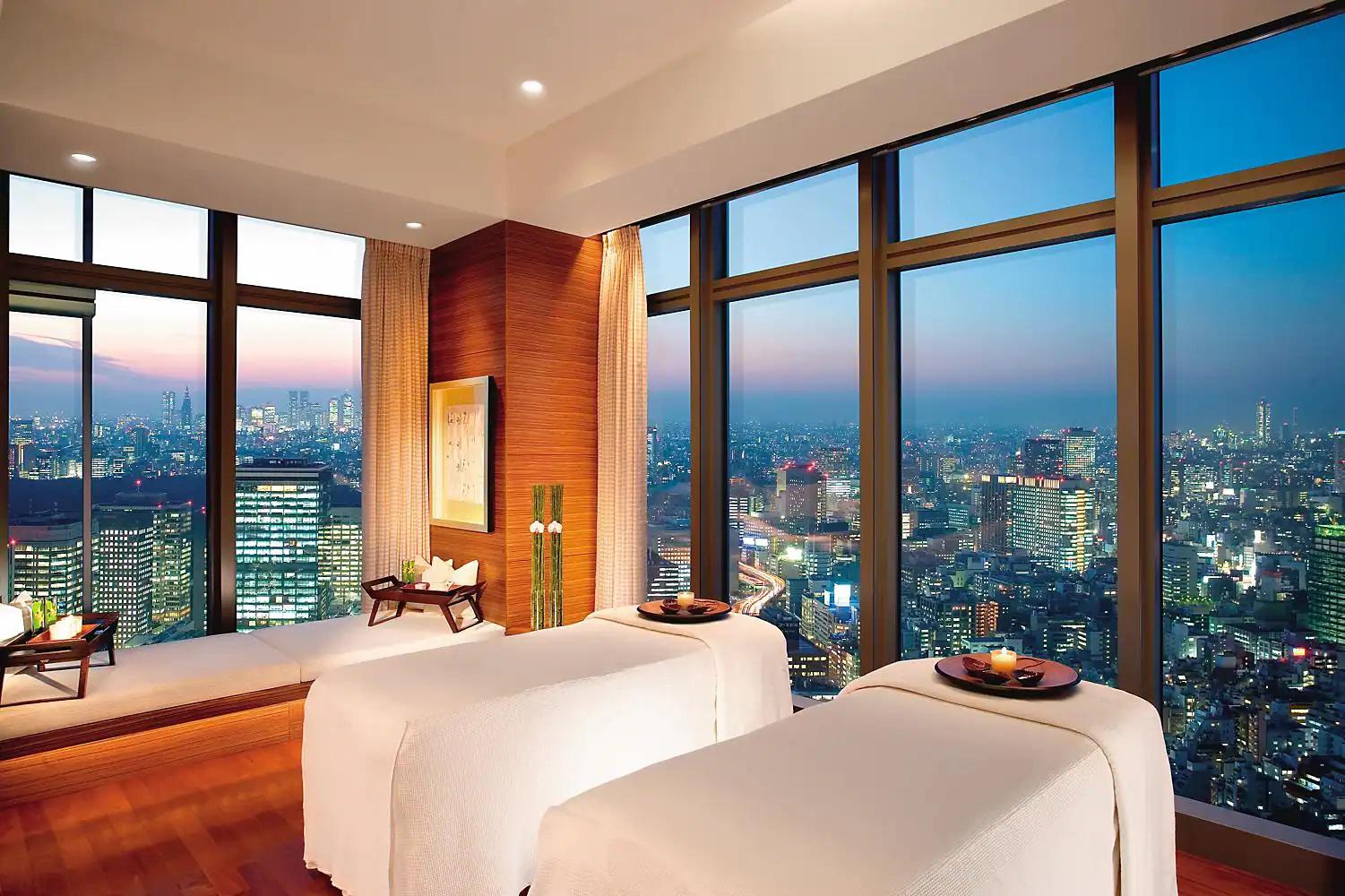 mandarin_oriental_tokyo-spa-harmony-suite-01.jpg