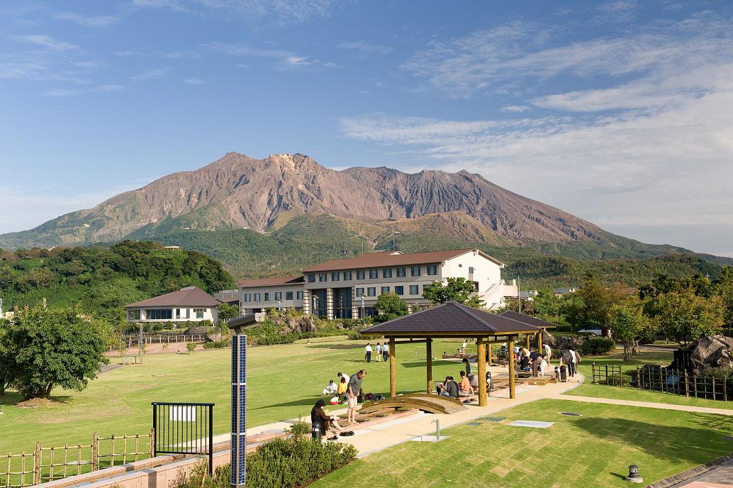 Kagoshima_Tour_Sakurajima.jpg