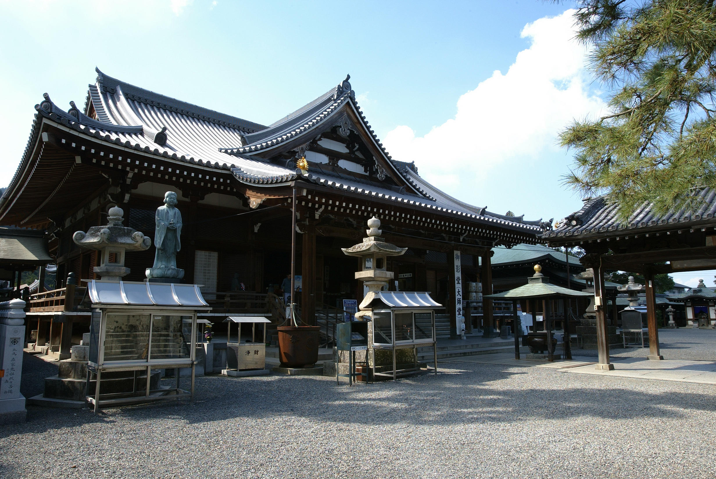 takamatsu_private_tour_zentsuji.jpg